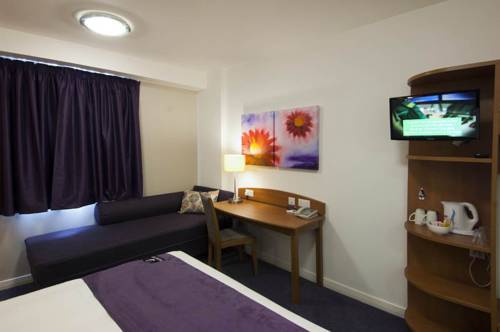 Premier Inn Bournemouth East 객실 사진