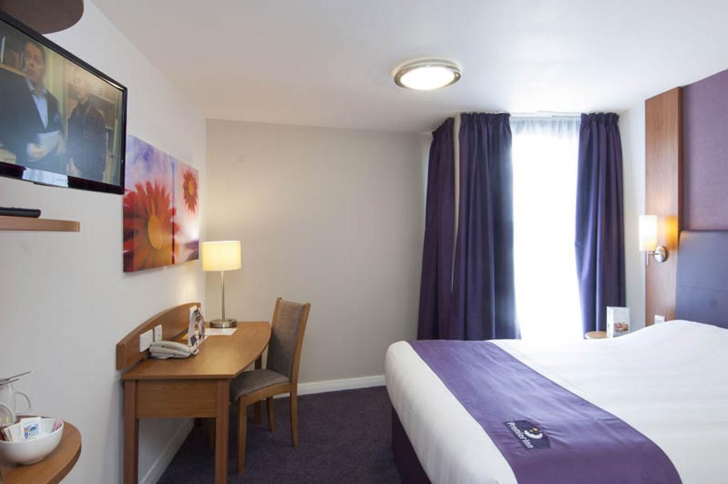 Premier Inn Bournemouth East 객실 사진