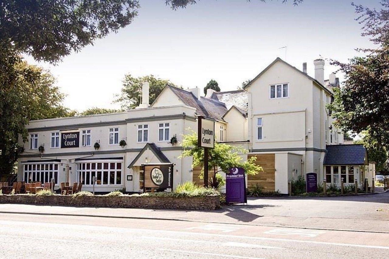 Premier Inn Bournemouth East 외부 사진