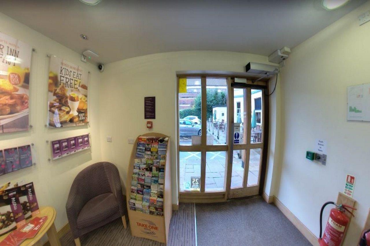Premier Inn Bournemouth East 외부 사진